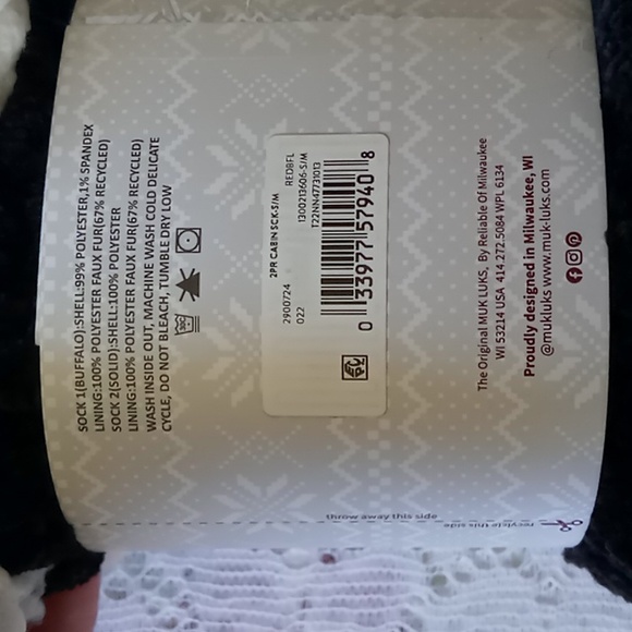 Muk Luks Women's Cabin Socks 2 Pack With Non Skid Bottoms Size S/M Size 5-7 - Picture 3 of 6